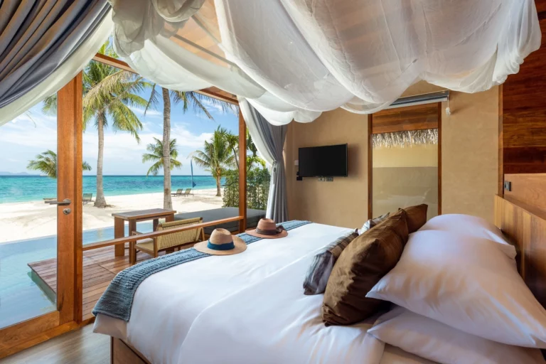 Sand-Beachfront-Pool-Villa-5