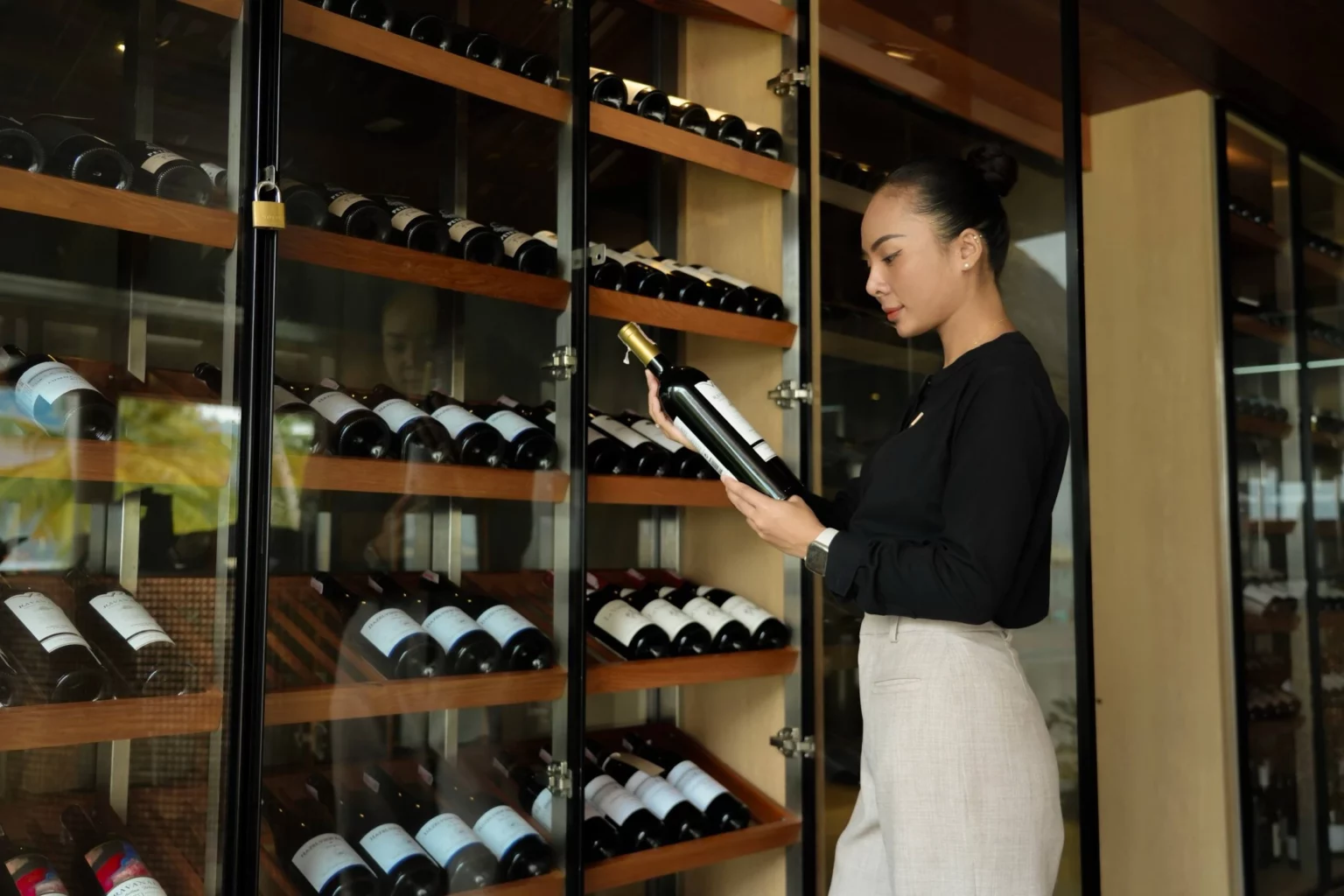 Koh-Lipe-Wine-Cellar